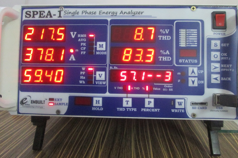 AMPS (Current) 3rd harmonics display of SPEA-1 for Laptop Charger